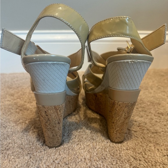 Gianni Bini wedges - Size 7 - Picture 3 of 5